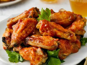 The Star: Wing Wednesday